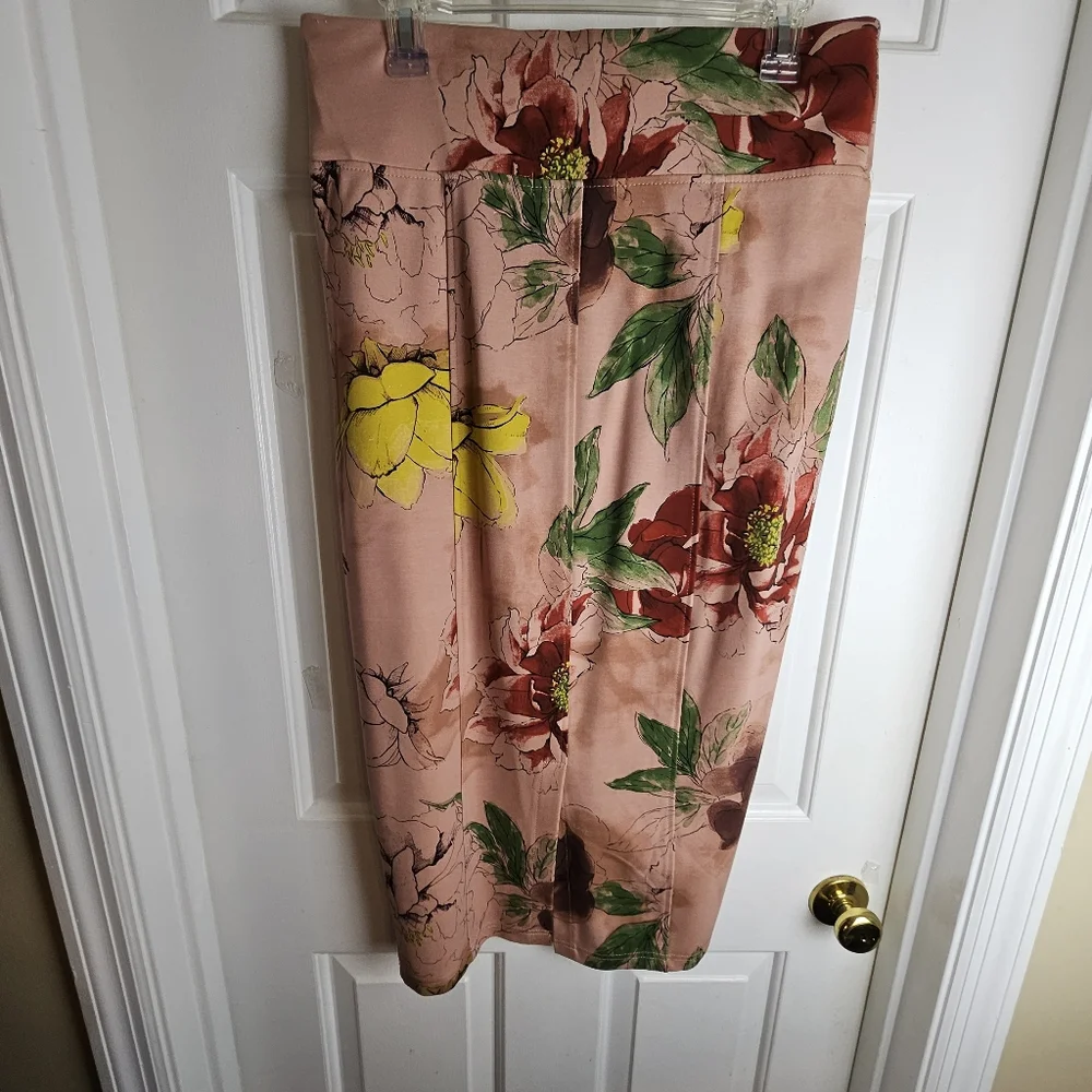 Melissa McCarthy Women Artsy Floral Pencil Skirt Size M - Picture 2 of 6
